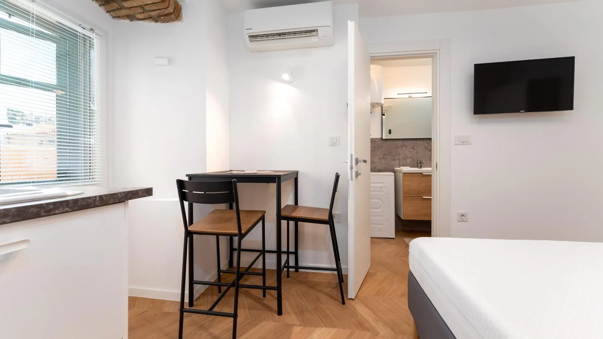 Corso Apartments リエカ