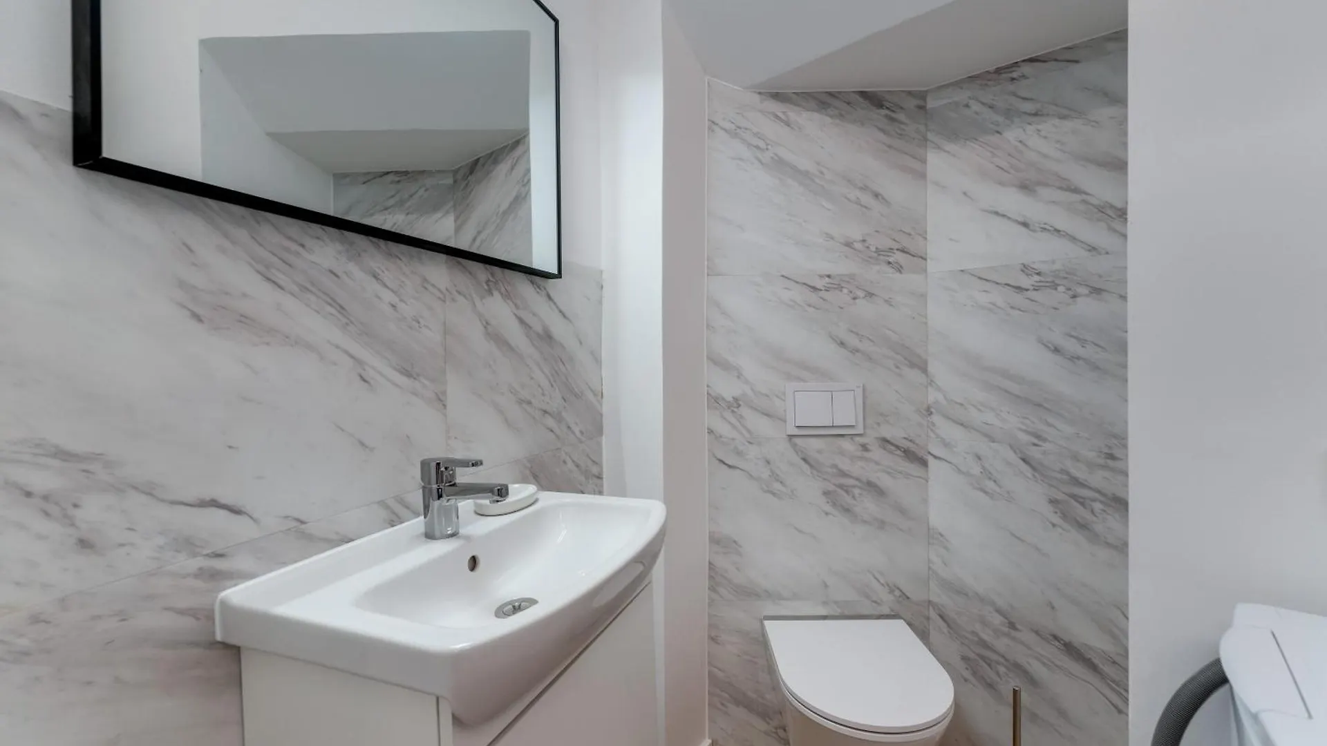 Corso Apartments リエカ クロアチア