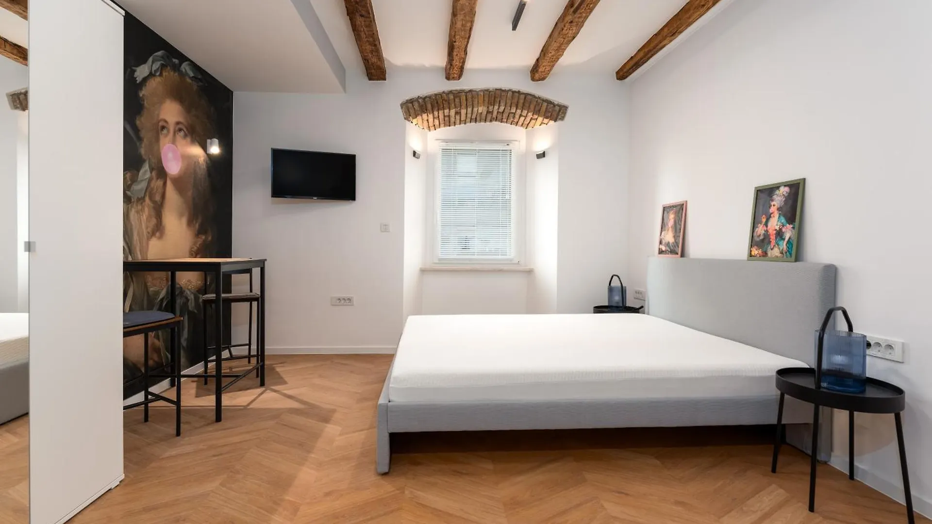 Corso Apartments リエカ