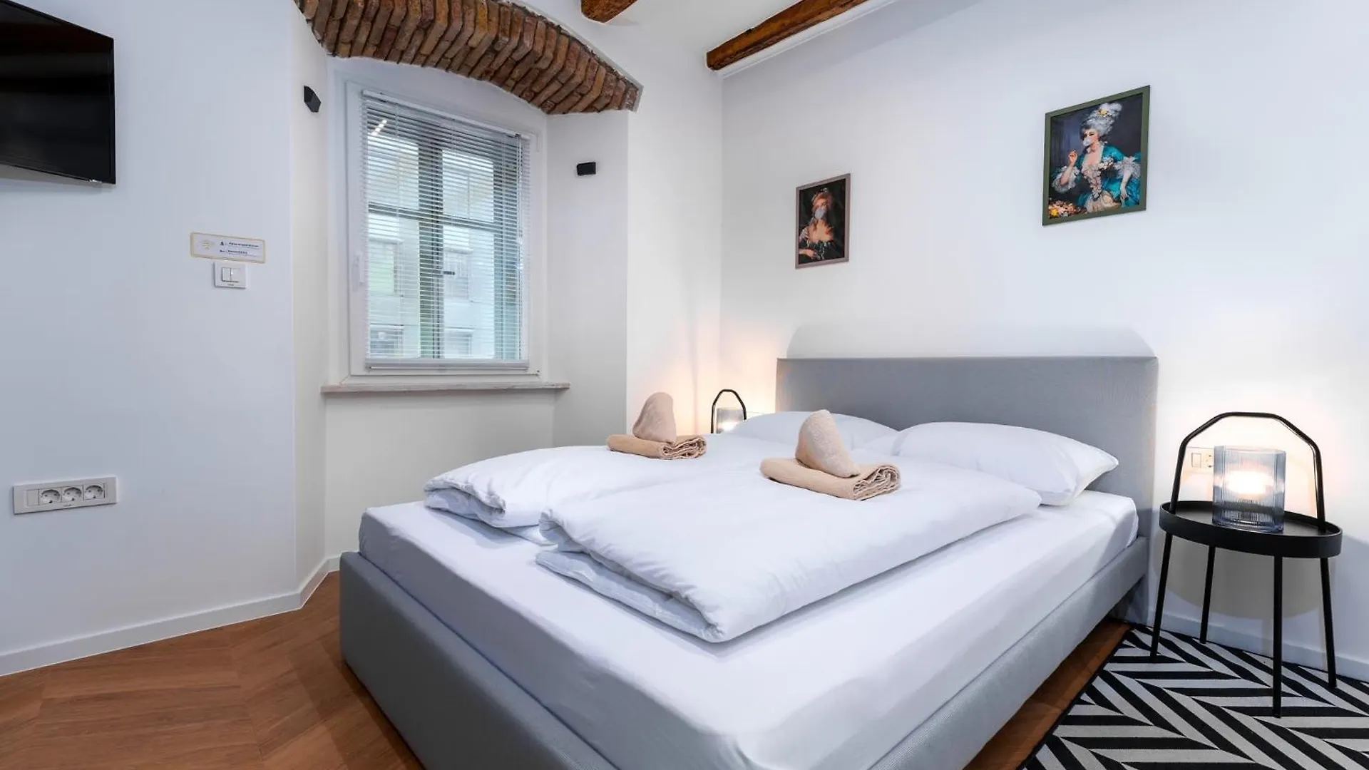 Corso Apartments リエカ
